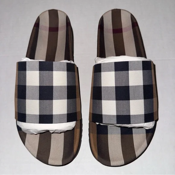 NIB Burberry Melroy Check Slide Sandal display picture 3